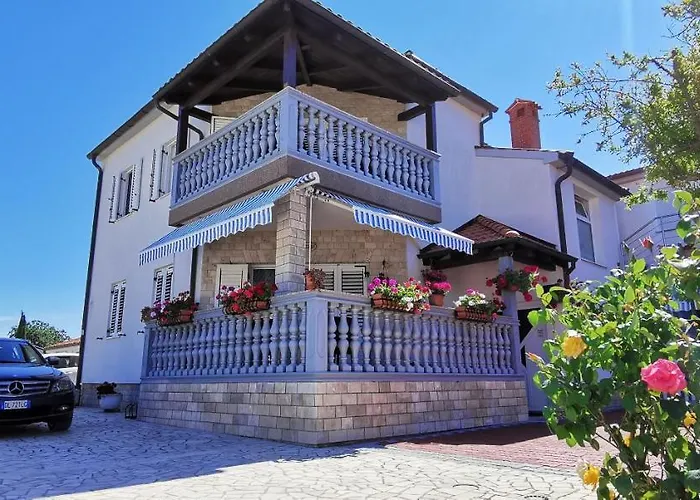 Apartmani Mila-Casa Bianca