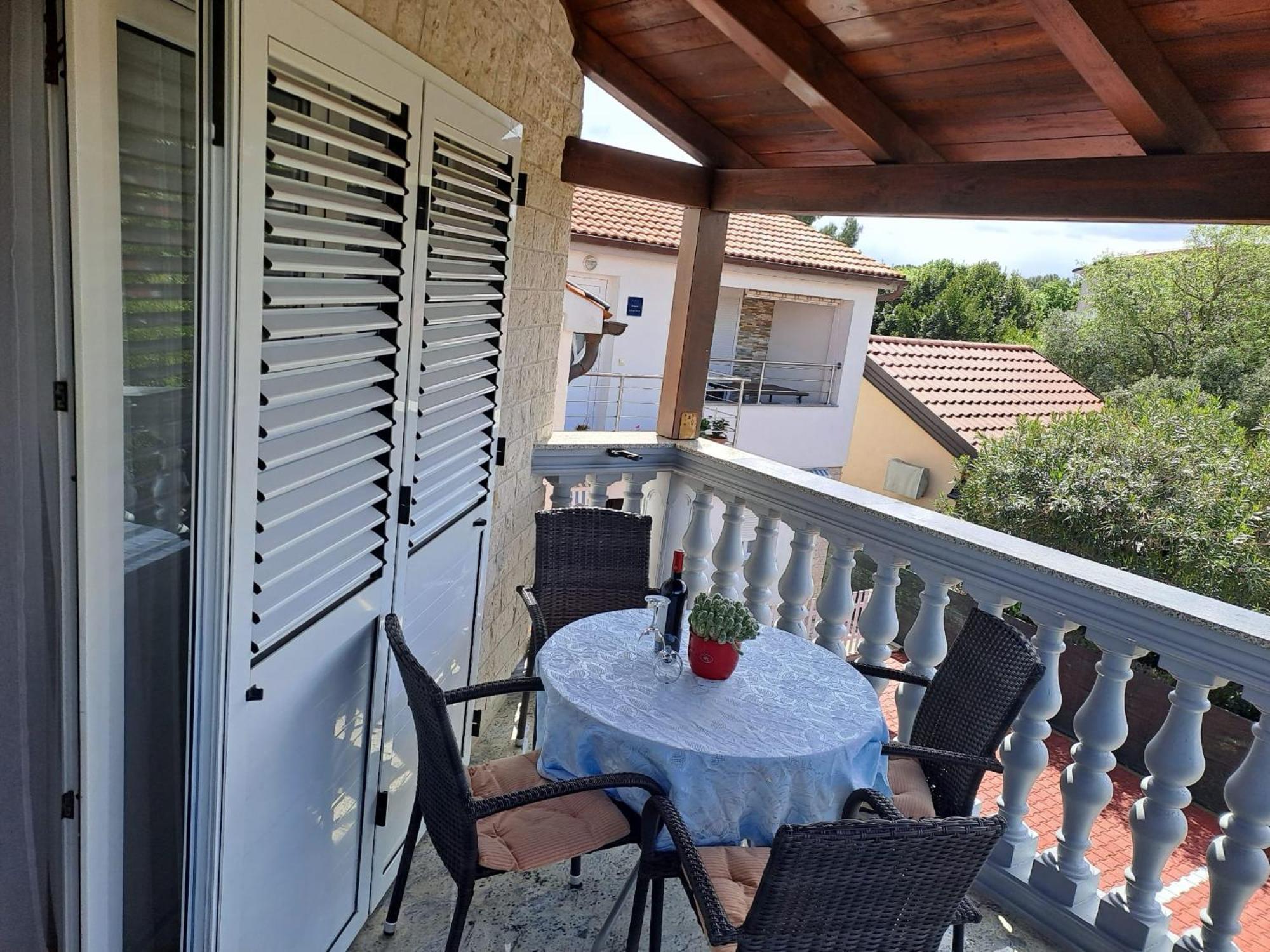 Apartma Mila-casa Bianca